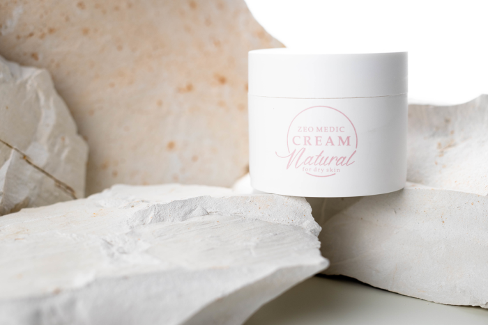 Zeo-Medic Crema viso con Zeolite per pelli secche - immagine 2